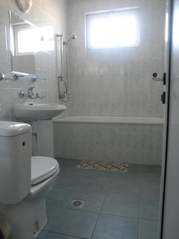 Hotel Atlantic Sliven Cameră foto