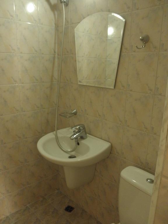 Hotel Atlantic Sliven Cameră foto